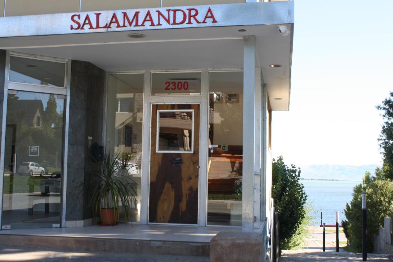 Salamandra Apartamentos El Calafate Exterior photo